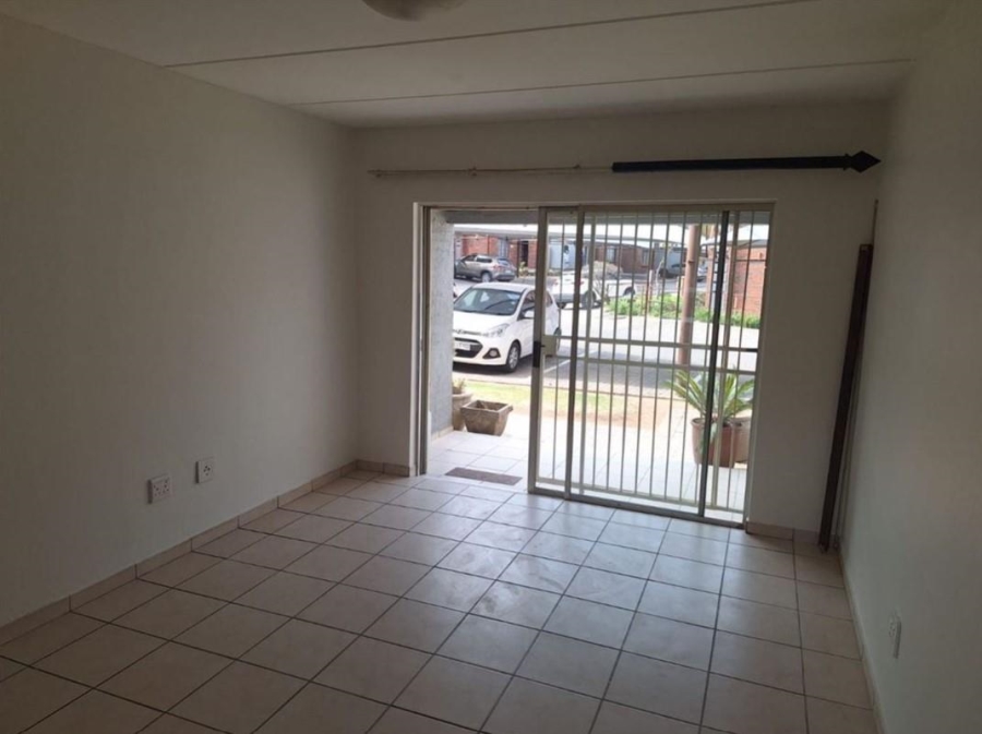 2 Bedroom Property for Sale in Birchleigh Gauteng