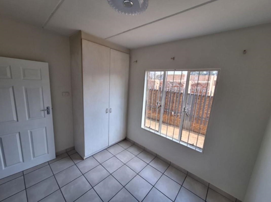 2 Bedroom Property for Sale in Birchleigh Gauteng