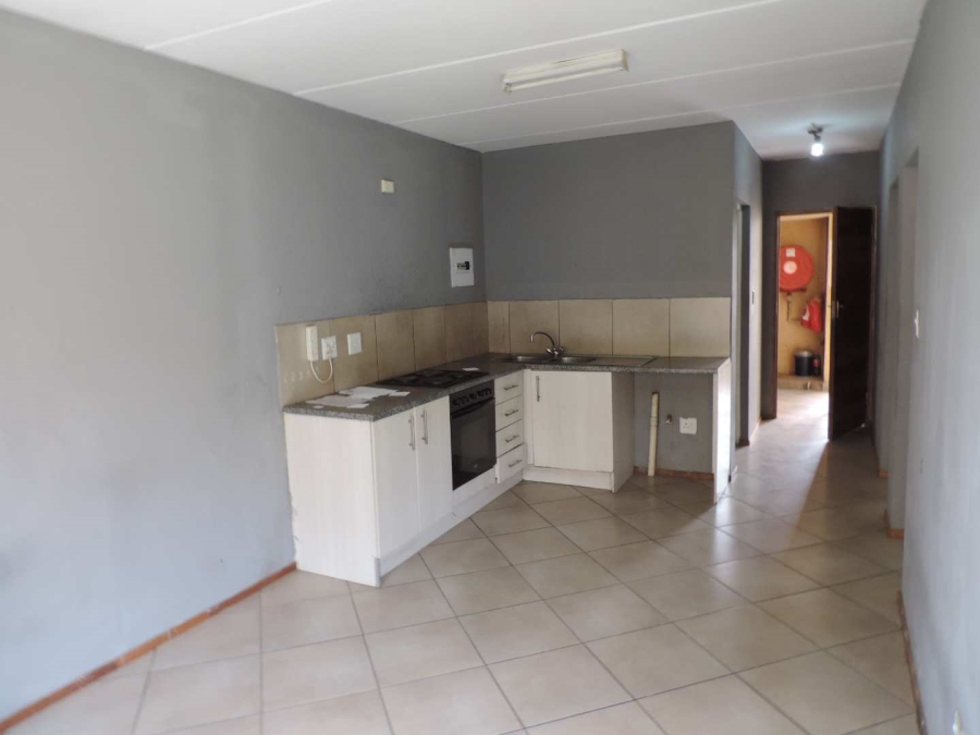 2 Bedroom Property for Sale in Albertsdal Gauteng