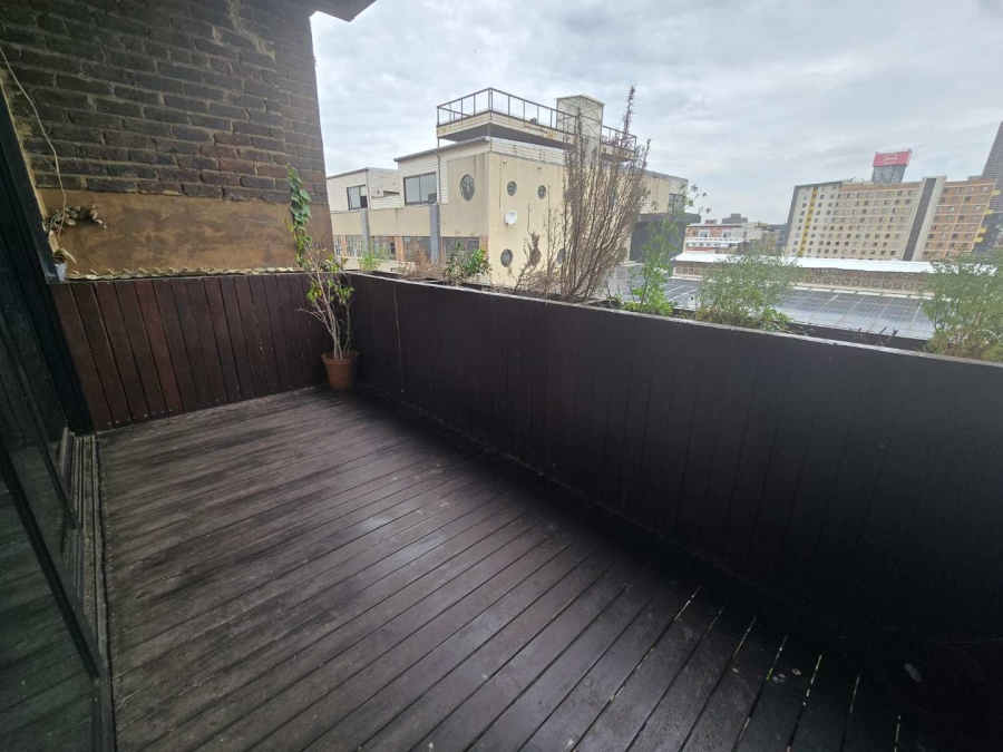 2 Bedroom Property for Sale in Maboneng Gauteng