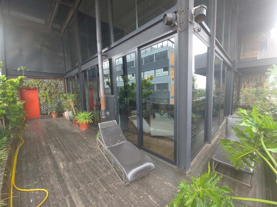 2 Bedroom Property for Sale in Maboneng Gauteng