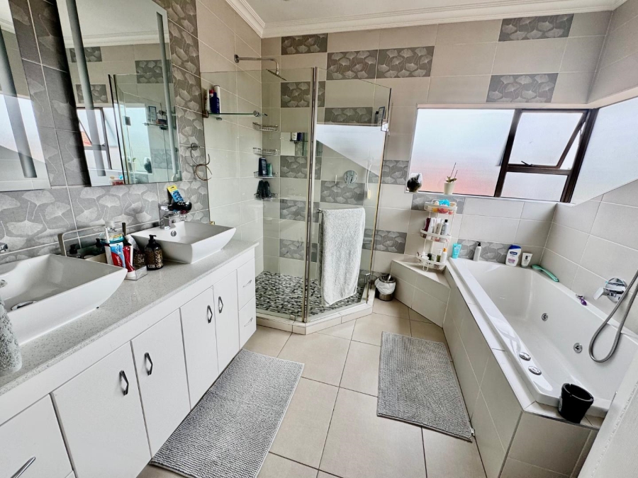 3 Bedroom Property for Sale in Bartlett Gauteng