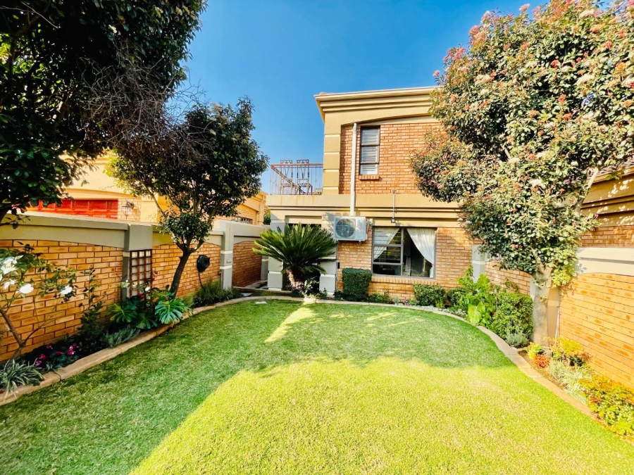 3 Bedroom Property for Sale in Bartlett Gauteng