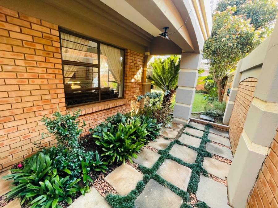 3 Bedroom Property for Sale in Bartlett Gauteng