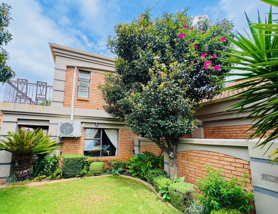 3 Bedroom Property for Sale in Bartlett Gauteng