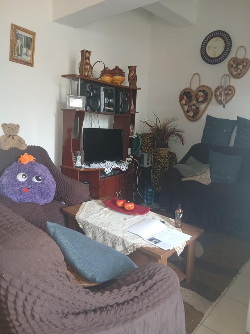 2 Bedroom Property for Sale in Johannesburg Central Gauteng