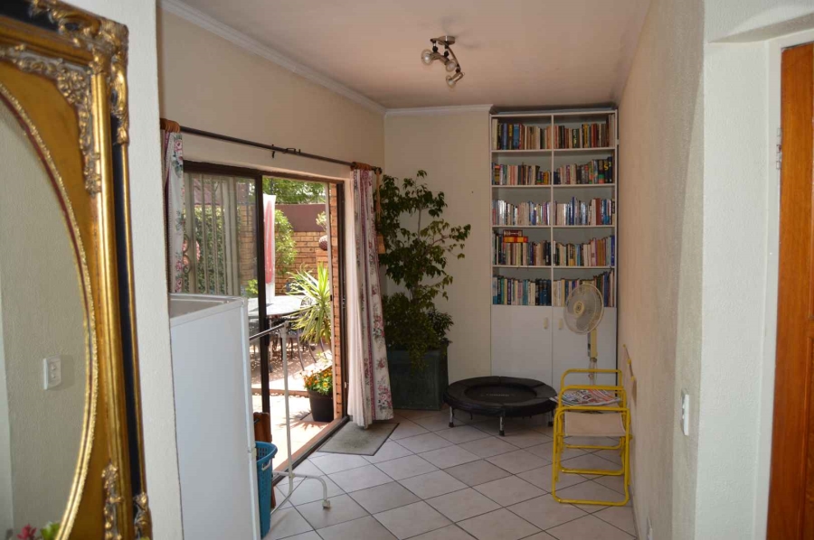 3 Bedroom Property for Sale in New Redruth Gauteng