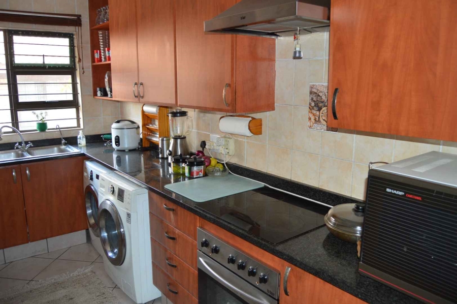 3 Bedroom Property for Sale in New Redruth Gauteng