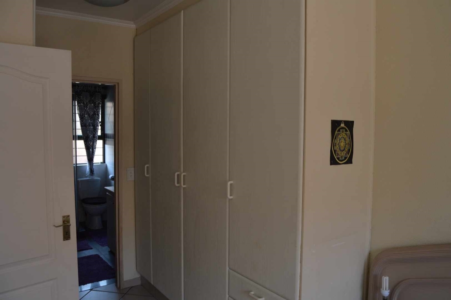 3 Bedroom Property for Sale in New Redruth Gauteng