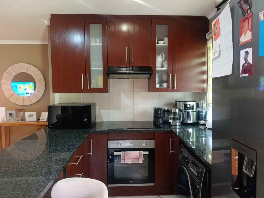 3 Bedroom Property for Sale in Rua Vista Gauteng
