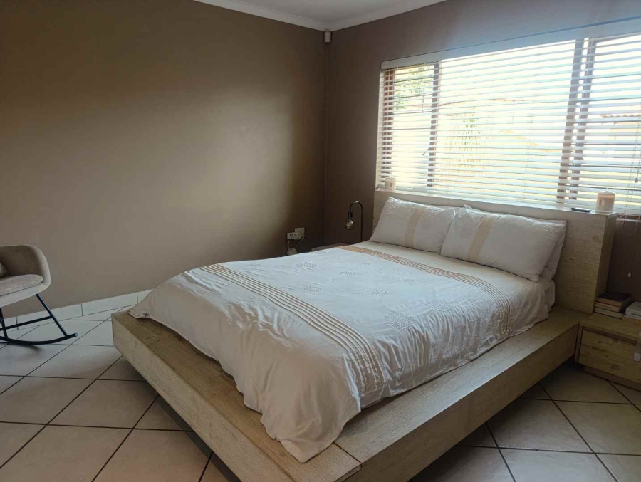3 Bedroom Property for Sale in Rua Vista Gauteng
