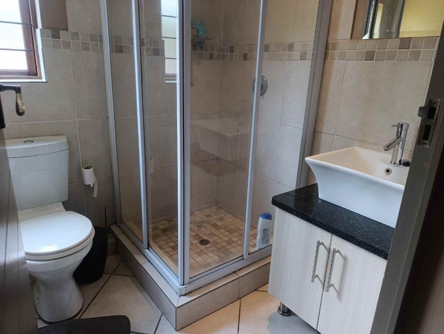 3 Bedroom Property for Sale in Rua Vista Gauteng