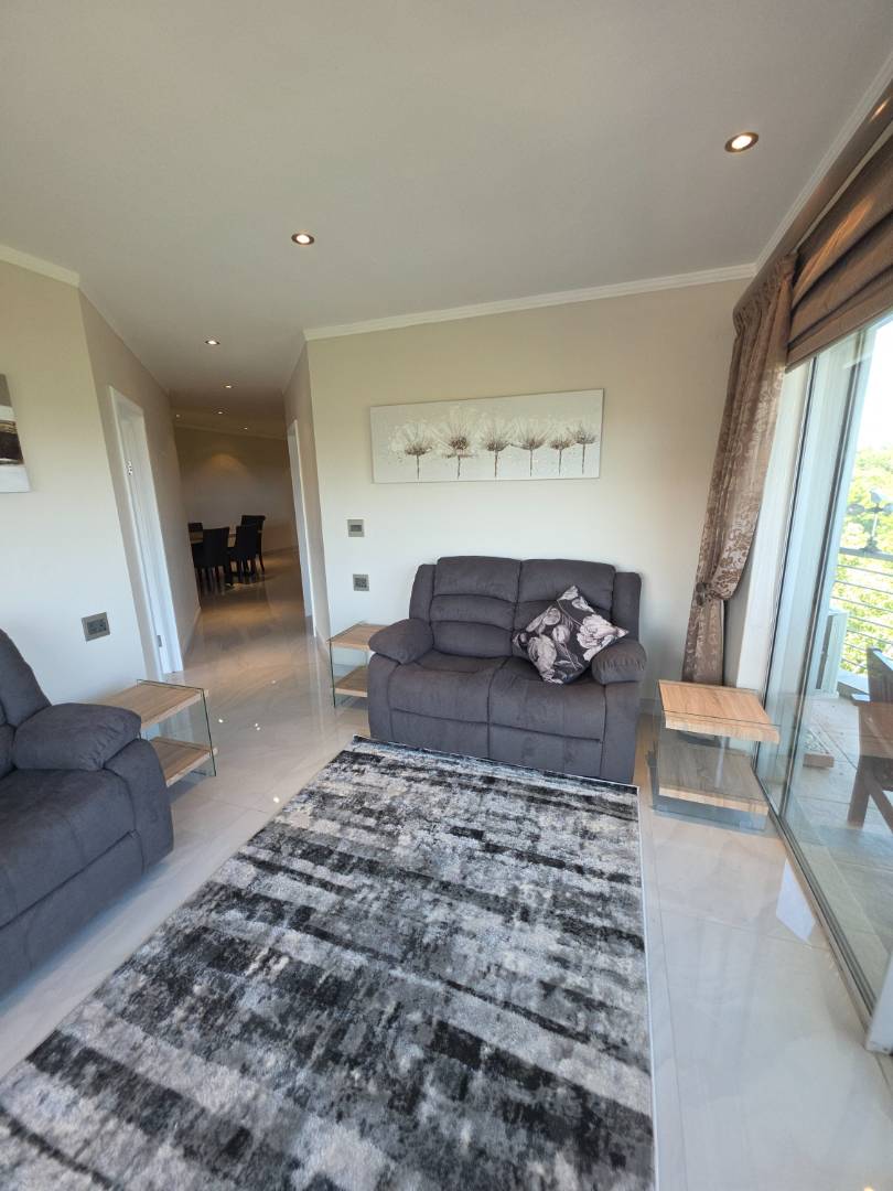 To Let 2 Bedroom Property for Rent in Sandhurst Gauteng