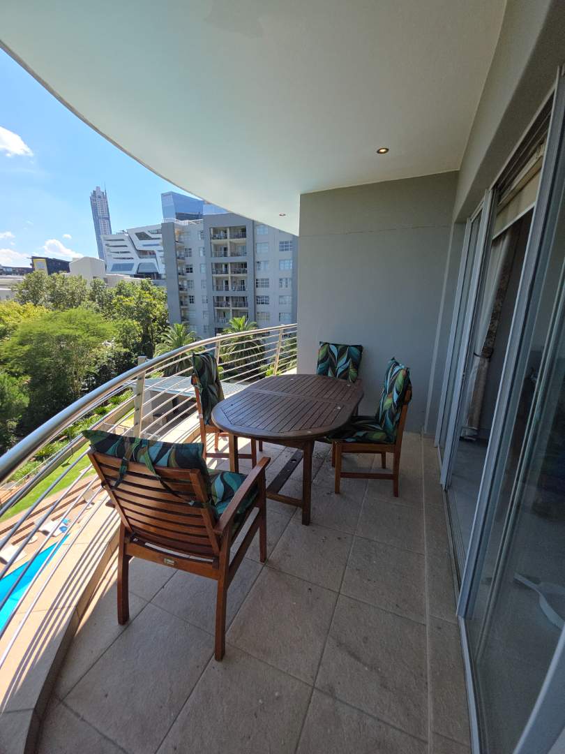 To Let 2 Bedroom Property for Rent in Sandhurst Gauteng