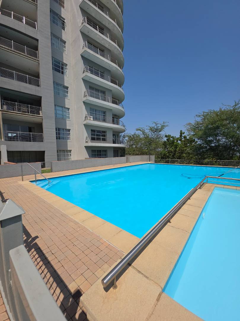 To Let 2 Bedroom Property for Rent in Sandhurst Gauteng