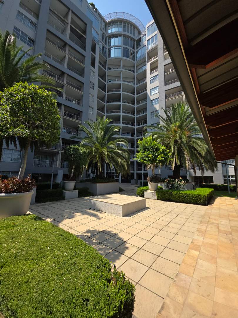 To Let 2 Bedroom Property for Rent in Sandhurst Gauteng