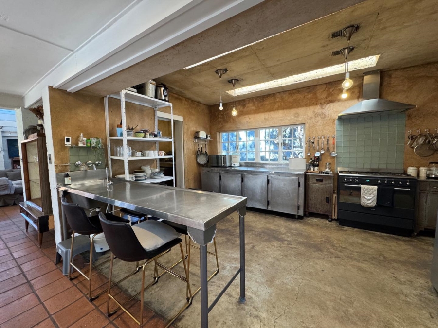 To Let 5 Bedroom Property for Rent in Waterkloof Gauteng