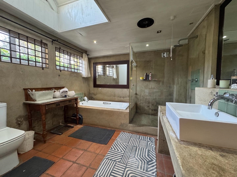 To Let 5 Bedroom Property for Rent in Waterkloof Gauteng