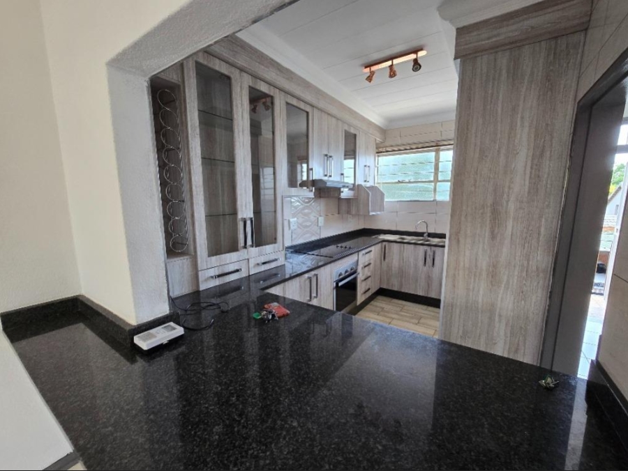 2 Bedroom Property for Sale in Raceview Gauteng