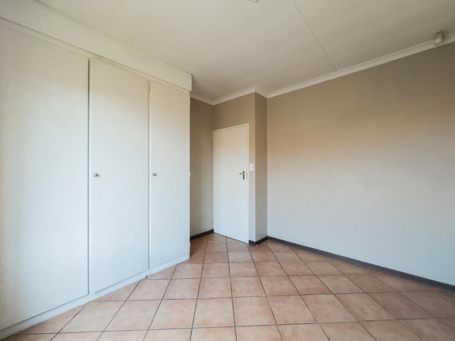 2 Bedroom Property for Sale in Mooikloof Ridge Gauteng