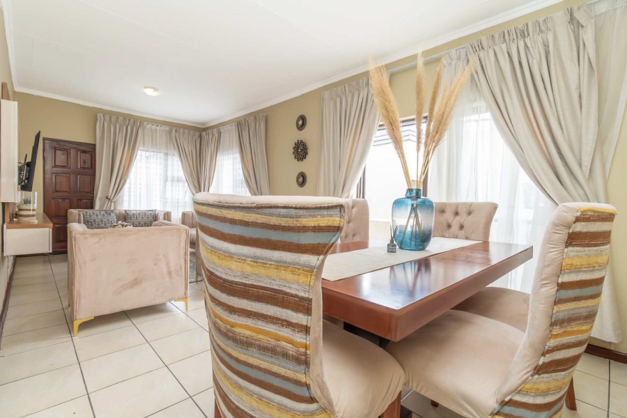 3 Bedroom Property for Sale in Noordwyk Gauteng