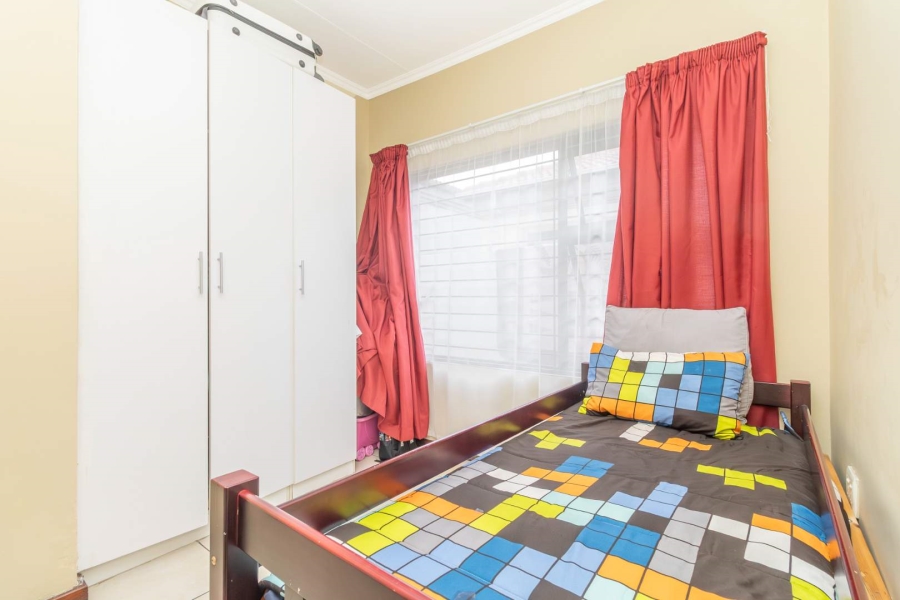 3 Bedroom Property for Sale in Noordwyk Gauteng