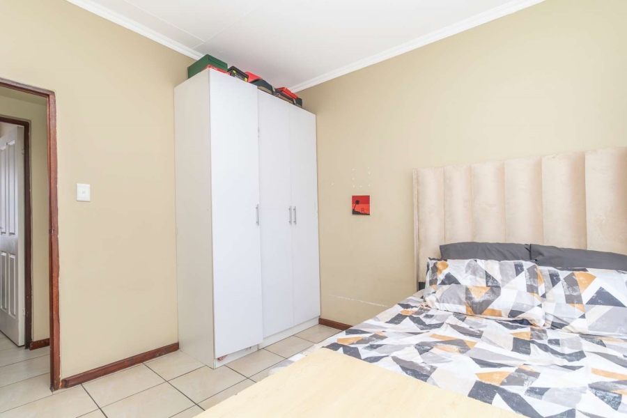 3 Bedroom Property for Sale in Noordwyk Gauteng