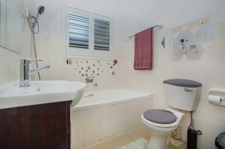 3 Bedroom Property for Sale in Weltevreden Park Gauteng