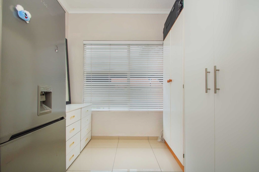 3 Bedroom Property for Sale in Weltevreden Park Gauteng