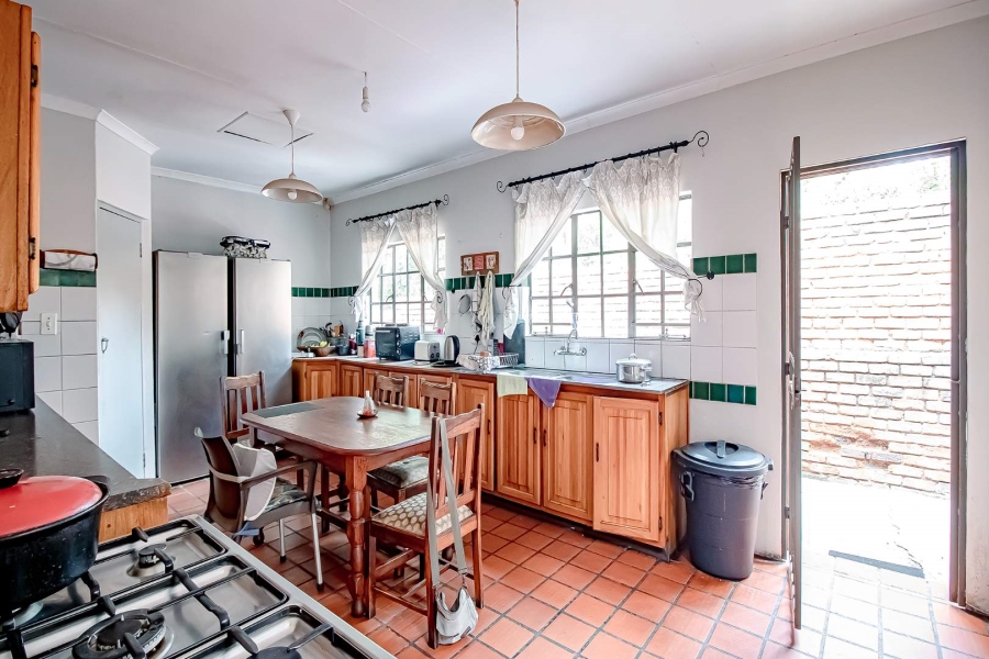 4 Bedroom Property for Sale in Waterkloof Ridge Gauteng