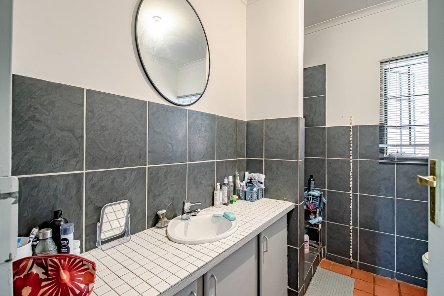 4 Bedroom Property for Sale in Waterkloof Ridge Gauteng