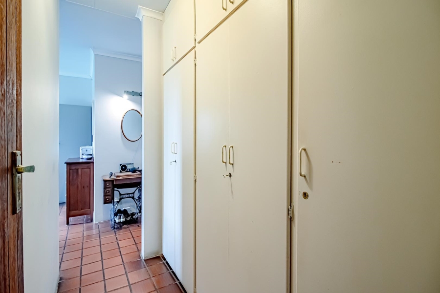 4 Bedroom Property for Sale in Waterkloof Ridge Gauteng