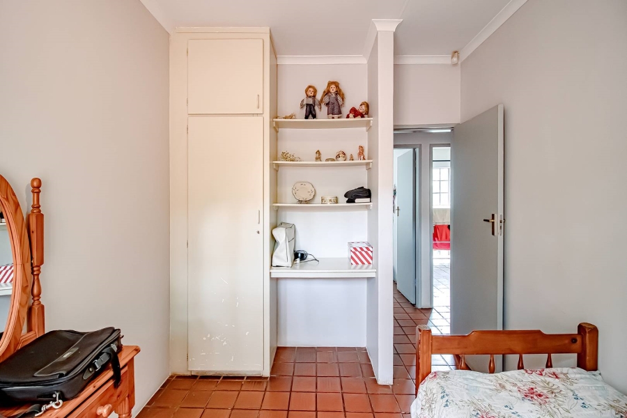 4 Bedroom Property for Sale in Waterkloof Ridge Gauteng