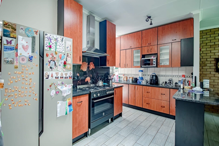 3 Bedroom Property for Sale in Garsfontein Ext 10 Gauteng