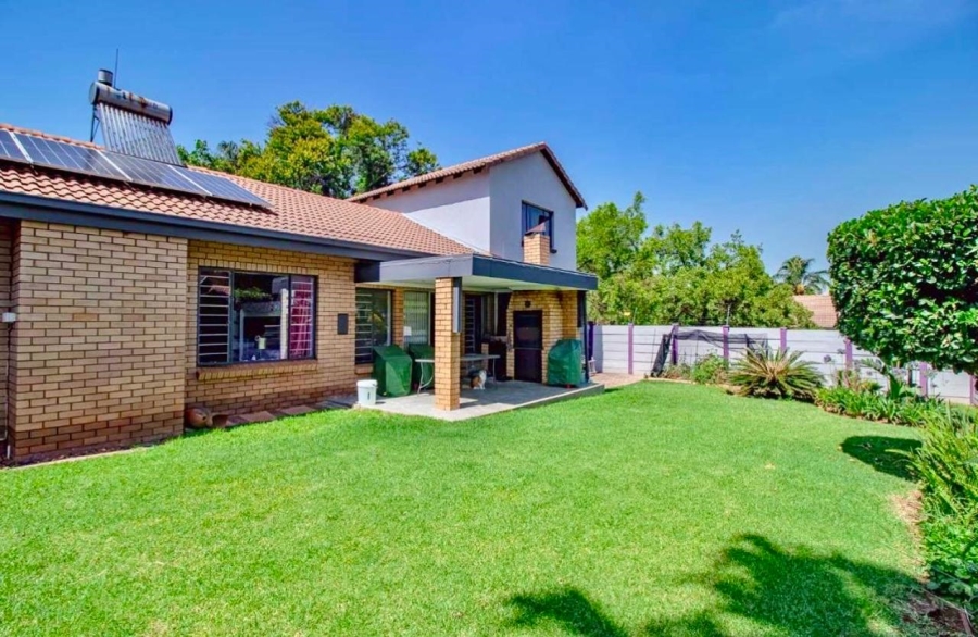 3 Bedroom Property for Sale in Garsfontein Ext 10 Gauteng