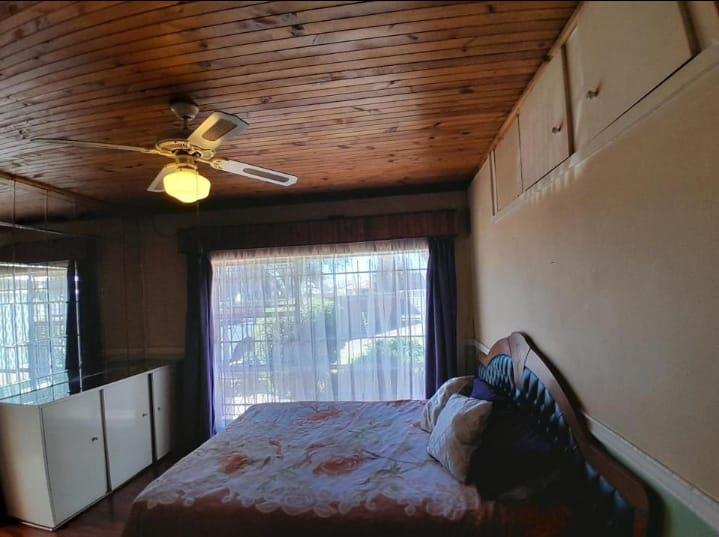 6 Bedroom Property for Sale in Rewlatch Gauteng