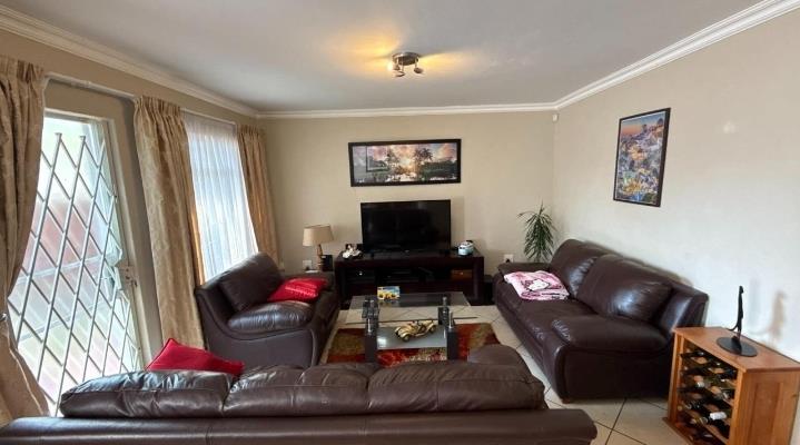2 Bedroom Property for Sale in Risana Gauteng