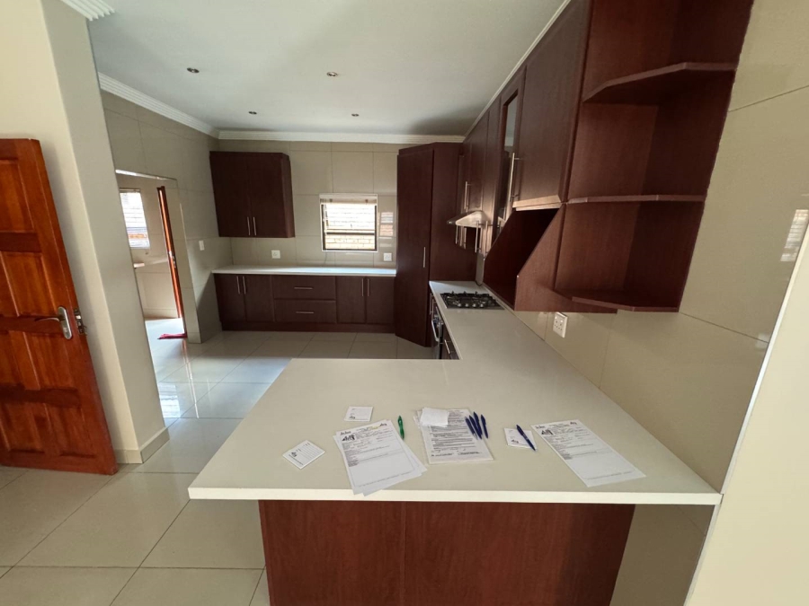 3 Bedroom Property for Sale in New Redruth Gauteng