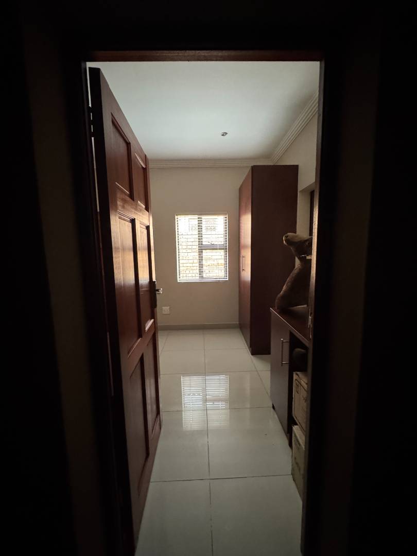 3 Bedroom Property for Sale in New Redruth Gauteng