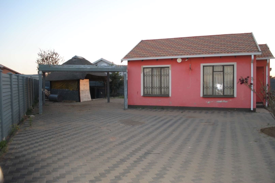 2 Bedroom Property for Sale in Riversdale Gauteng