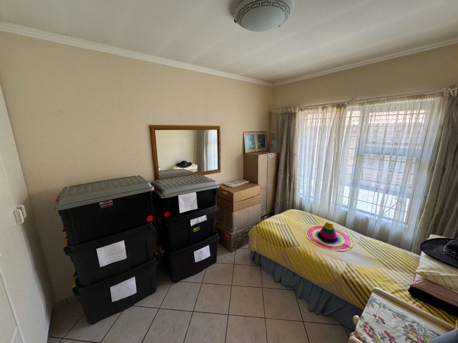 3 Bedroom Property for Sale in New Redruth Gauteng
