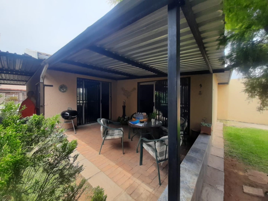 2 Bedroom Property for Sale in Elspark Gauteng