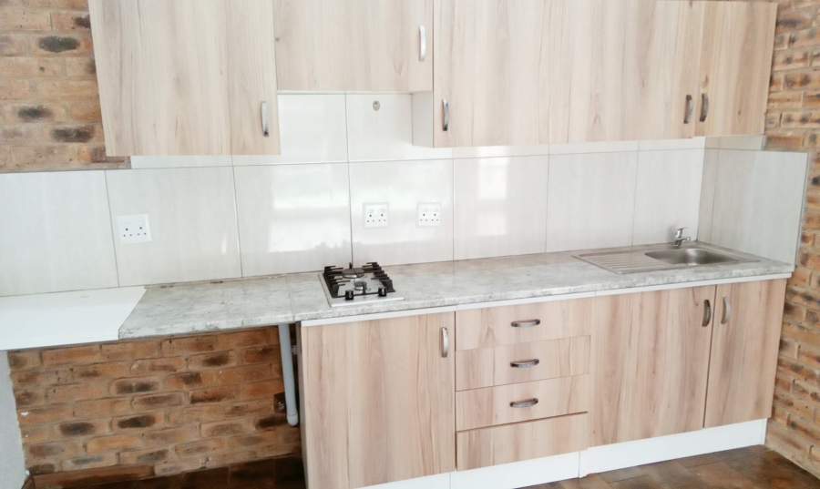 To Let 1 Bedroom Property for Rent in Allens Nek Gauteng