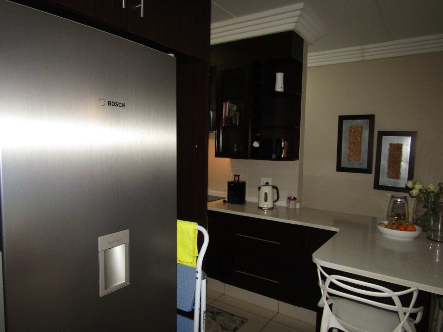 2 Bedroom Property for Sale in Ravenswood Gauteng