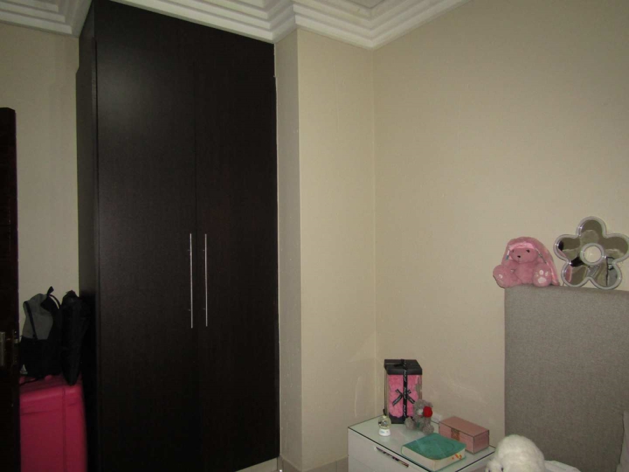 2 Bedroom Property for Sale in Ravenswood Gauteng