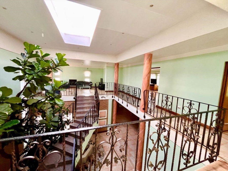 5 Bedroom Property for Sale in Sunward Park Gauteng