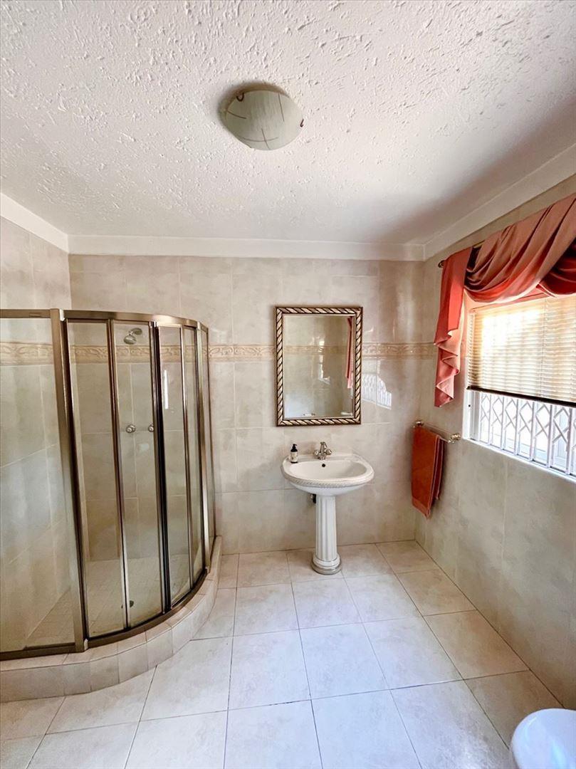 5 Bedroom Property for Sale in Sunward Park Gauteng