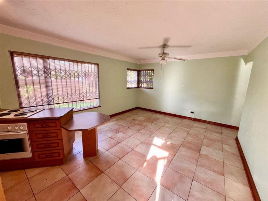 5 Bedroom Property for Sale in Sunward Park Gauteng