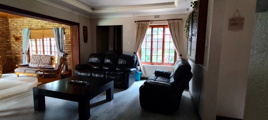 3 Bedroom Property for Sale in Farrarmere Gauteng