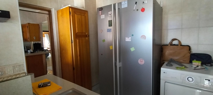 3 Bedroom Property for Sale in Farrarmere Gauteng